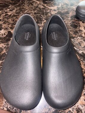 CROCS Matte Black Slip-On Clog Pair